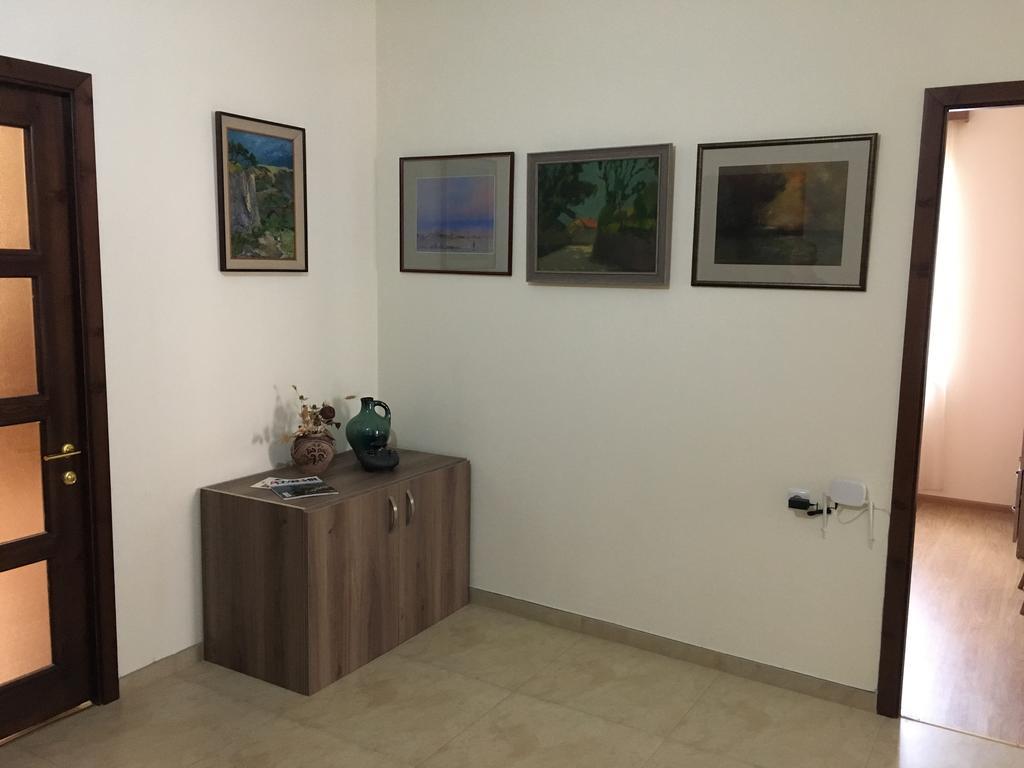 Art Guesthouse Jerevan Eksteriør bilde